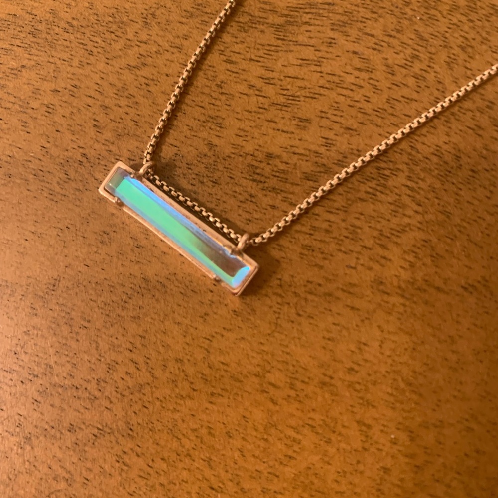 Kendra Scott Leanor necklace